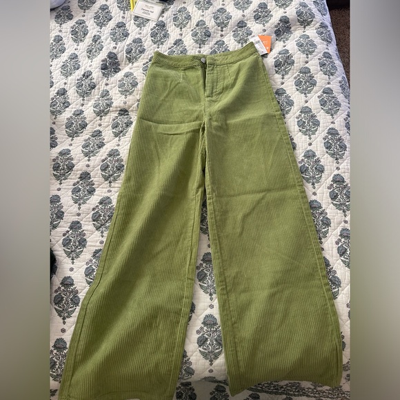 Roxy Wide Legged Green Jeans - Picture 2 of 4